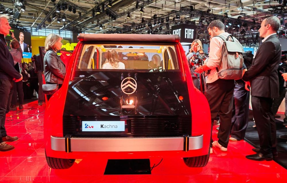 LIVE de la Paris: Citroen 2CV renaște sub formă de concept electric. Model de serie din 2028 - Poza 67 LIVE de la Paris: Citroen 2CV renaște sub formă de concept electric. Model de serie din 2028 - Poza 67