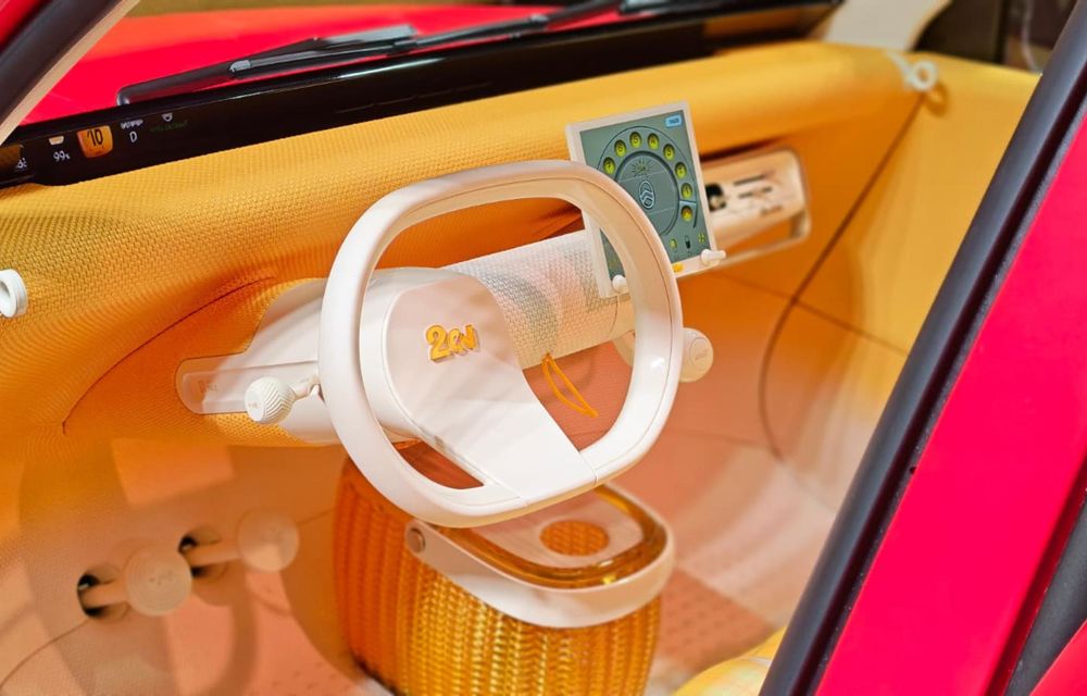 LIVE de la Paris: Citroen 2CV renaște sub formă de concept electric. Model de serie din 2028 - Poza 72 LIVE de la Paris: Citroen 2CV renaște sub formă de concept electric. Model de serie din 2028 - Poza 72