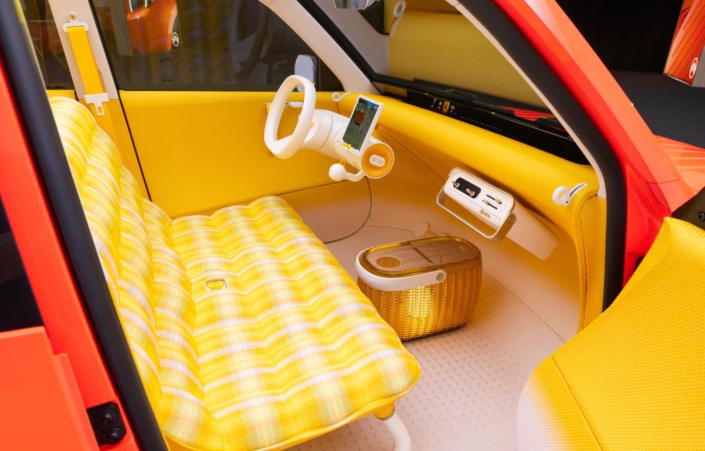 Citroen 2CV renaște sub formă de concept electric. Model de serie din 2028 - Poza 50 Citroen 2CV renaște sub formă de concept electric. Model de serie din 2028 - Poza 50