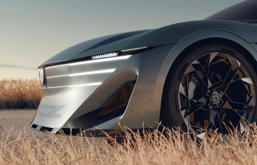 LIVE de la Paris: Peugeot RCZ Vision, dezvăluit: coupé sportiv electric cu 500 CP și baterie solid-state - Poza 13