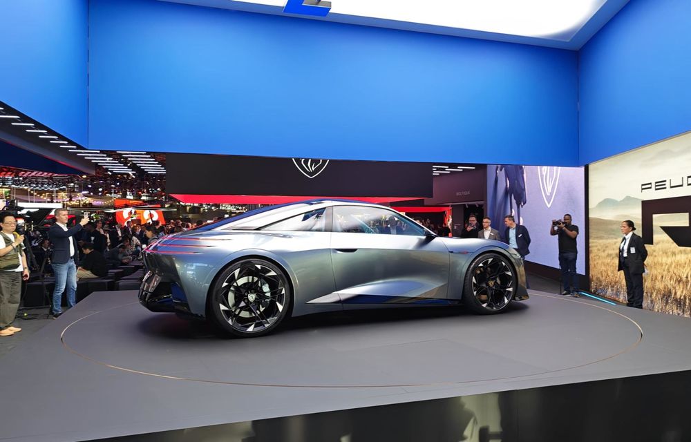 LIVE de la Paris: Peugeot RCZ Vision, dezvăluit: coupé sportiv electric cu 500 CP și baterie solid-state - Poza 25
