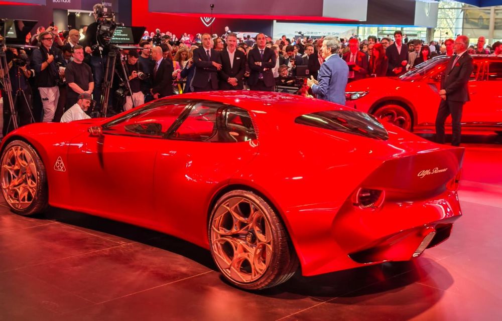 LIVE de la Paris: Noul Alfa Romeo Cuorerosso: concept al unei berline cu motor V6 hibrid - Poza 57 LIVE de la Paris: Noul Alfa Romeo Cuorerosso: concept al unei berline cu motor V6 hibrid - Poza 57
