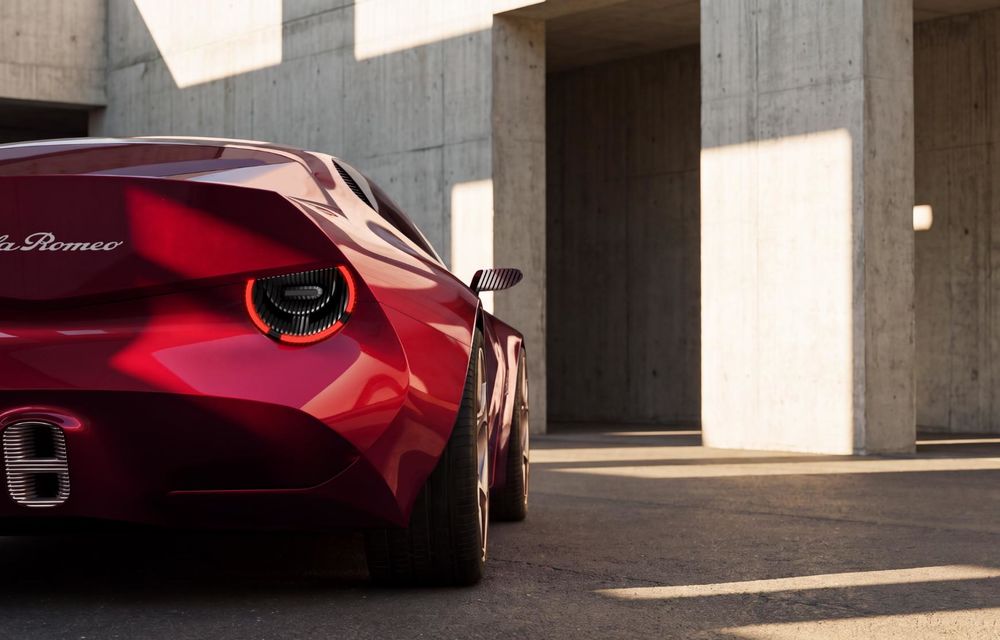 Noul Alfa Romeo Cuorerosso: concept al unei berline cu motor V6 hibrid - Poza 22 Noul Alfa Romeo Cuorerosso: concept al unei berline cu motor V6 hibrid - Poza 22