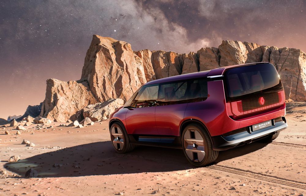 LIVE de la Paris: Noul concept Renault E-Space anunță revenirea movolumului sub formă electrică - Poza 5 LIVE de la Paris: Noul concept Renault E-Space anunță revenirea movolumului sub formă electrică - Poza 5