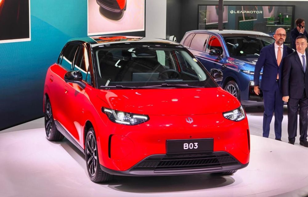 LIVE de la Paris: Noul Leapmotor B03 ajunge în Europa. Model electric cu 390 km autonomie - Poza 1 LIVE de la Paris: Noul Leapmotor B03 ajunge în Europa. Model electric cu 390 km autonomie - Poza 1