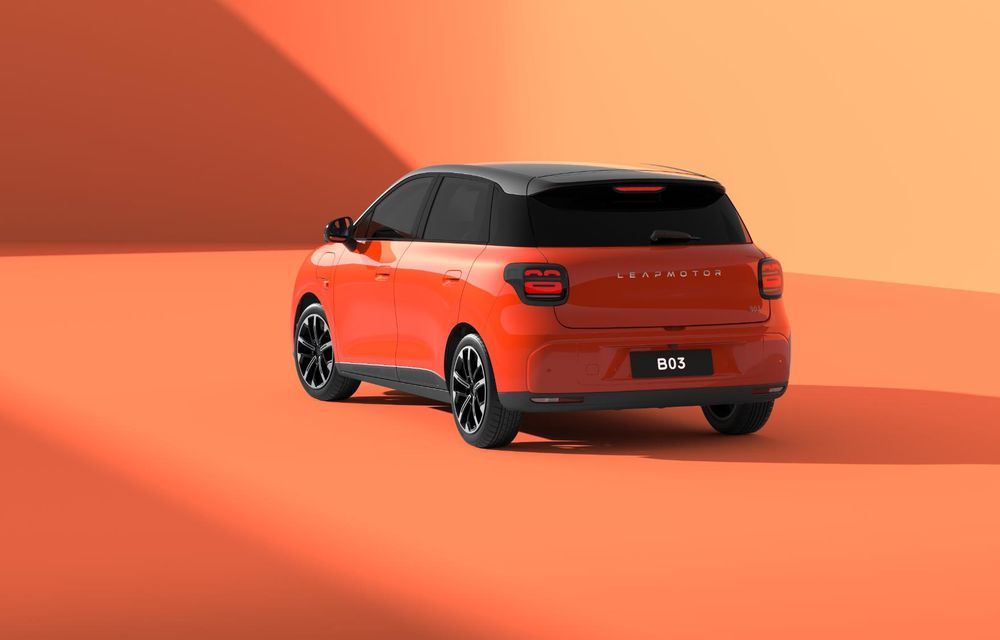 LIVE de la Paris: Noul Leapmotor B03 ajunge în Europa. Model electric cu 390 km autonomie - Poza 4 LIVE de la Paris: Noul Leapmotor B03 ajunge în Europa. Model electric cu 390 km autonomie - Poza 4