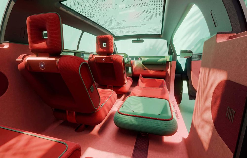 Live de la Paris: Fiat readuce la viață modelul Multipla, prin conceptul Multiplay - Poza 11 Live de la Paris: Fiat readuce la viață modelul Multipla, prin conceptul Multiplay - Poza 11