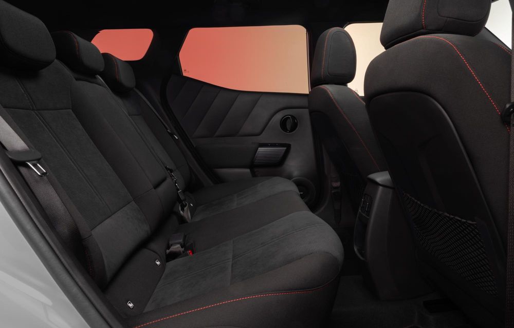 Noul Hyundai Bayon: în premieră, disponibil cu motor full hibrid - Poza 16 Noul Hyundai Bayon: în premieră, disponibil cu motor full hibrid - Poza 16