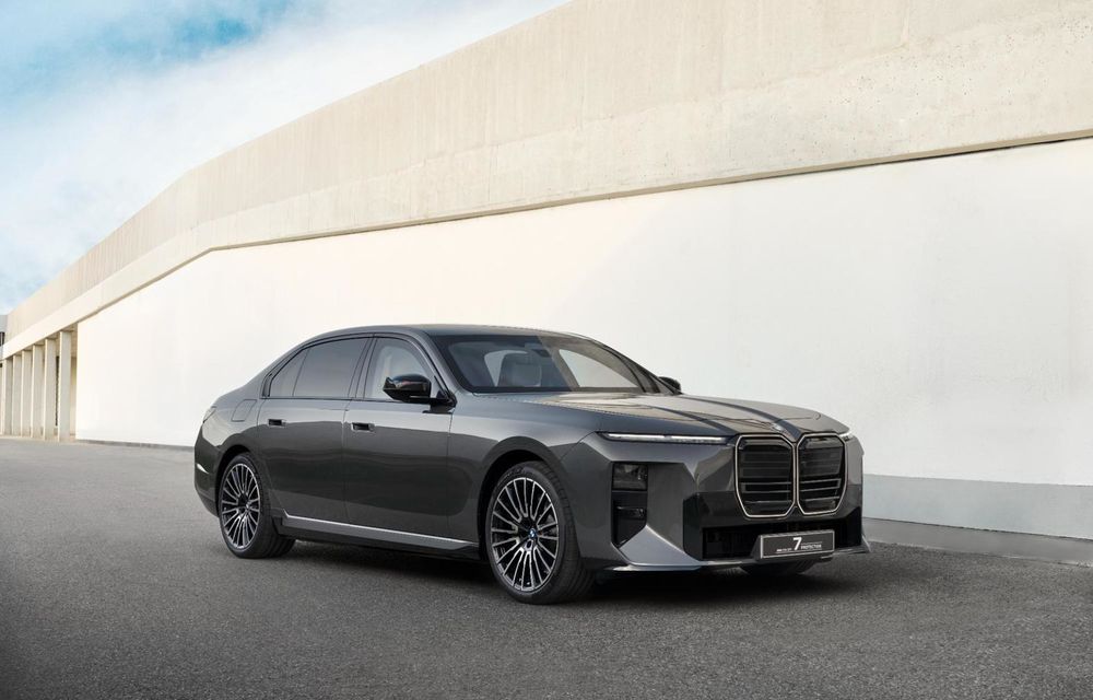 Noul BMW Concept 7 Protection, versiune blindată pentru Seria 7 - Poza 1 Noul BMW Concept 7 Protection, versiune blindată pentru Seria 7 - Poza 1