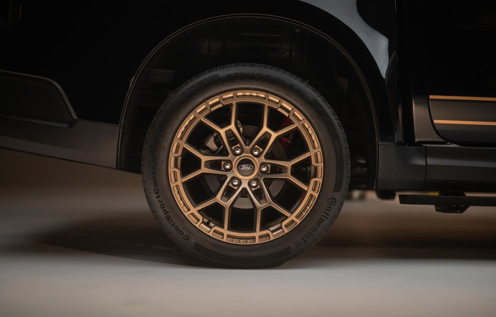 Ford: ediție specială nouă pentru Ranger, inspirată din motorsport - Poza 19 Ford: ediție specială nouă pentru Ranger, inspirată din motorsport - Poza 19