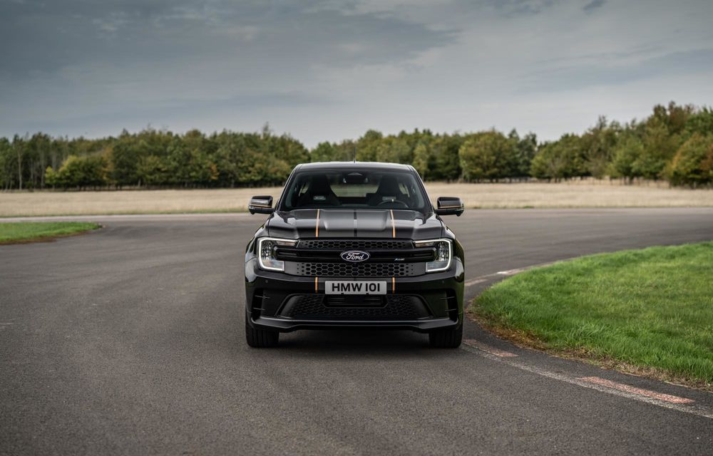 Ford: ediție specială nouă pentru Ranger, inspirată din motorsport - Poza 28 Ford: ediție specială nouă pentru Ranger, inspirată din motorsport - Poza 28