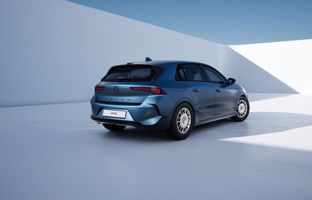 Versiune de bază nouă pentru Opel Astra. De la 31.900 euro în Germania - Poza 2
