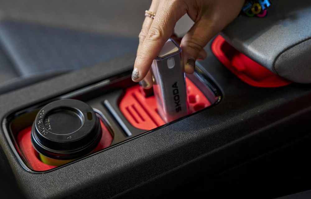 Skoda oferă gratuit fișiere pentru accesorii auto care pot fi imprimate 3D acasă - Poza 1 Skoda oferă gratuit fișiere pentru accesorii auto care pot fi imprimate 3D acasă - Poza 1