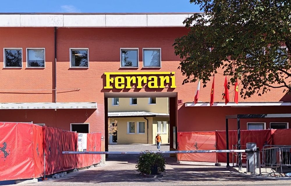 REPORTAJ din Maranello, acolo unde Ferrari este mai mult decât o mașină - Poza 1