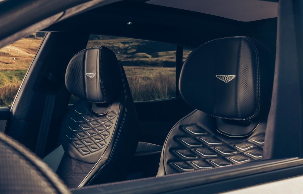 Bentley Torcal First Edition: ediție de lansare cu elemente din fibră de carbon - Poza 8 Bentley Torcal First Edition: ediție de lansare cu elemente din fibră de carbon - Poza 8