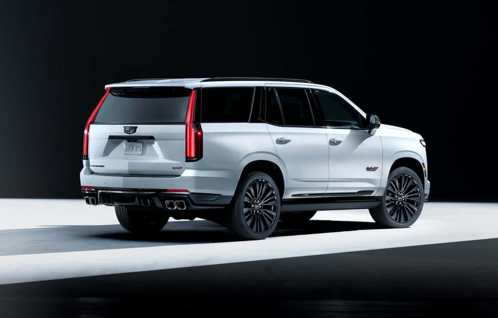 Cadillac sărbătorește 125 de ani cu o ediție specială pentru Escalade-V - Poza 5 Cadillac sărbătorește 125 de ani cu o ediție specială pentru Escalade-V - Poza 5