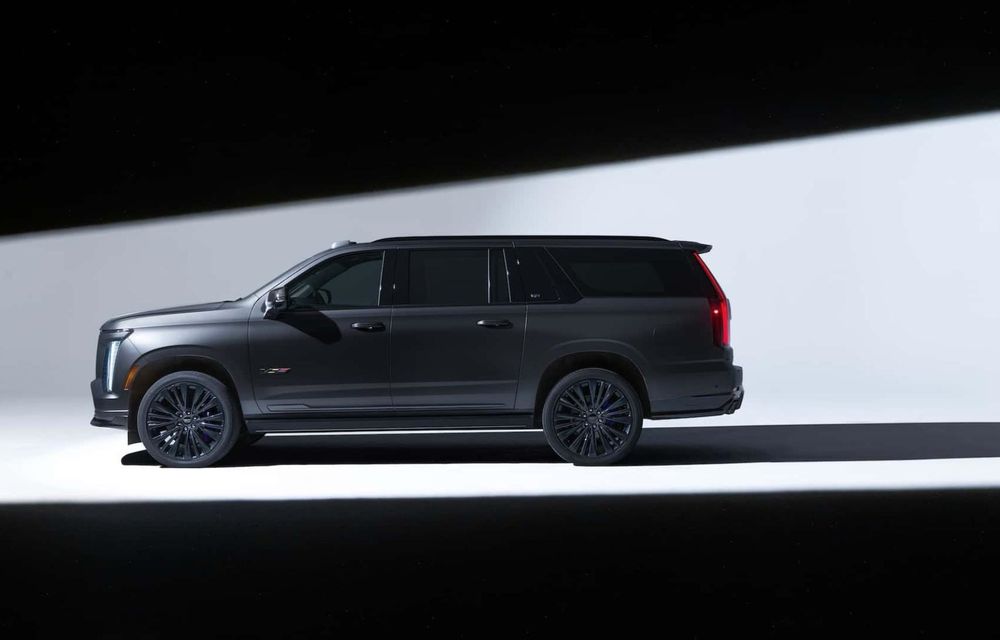 Cadillac sărbătorește 125 de ani cu o ediție specială pentru Escalade-V - Poza 7 Cadillac sărbătorește 125 de ani cu o ediție specială pentru Escalade-V - Poza 7