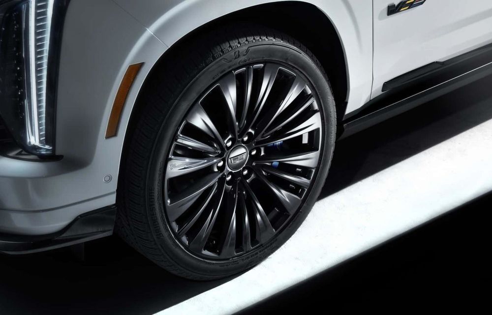 Cadillac sărbătorește 125 de ani cu o ediție specială pentru Escalade-V - Poza 16 Cadillac sărbătorește 125 de ani cu o ediție specială pentru Escalade-V - Poza 16
