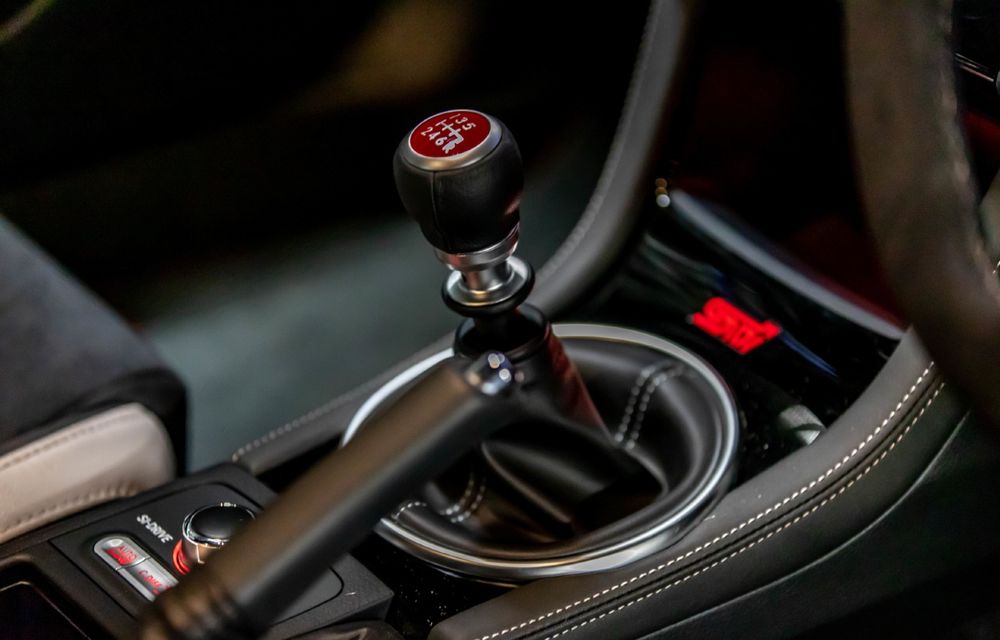 Subaru readuce transmisia manuală pentru WRX STI - Poza 1 Subaru readuce transmisia manuală pentru WRX STI - Poza 1