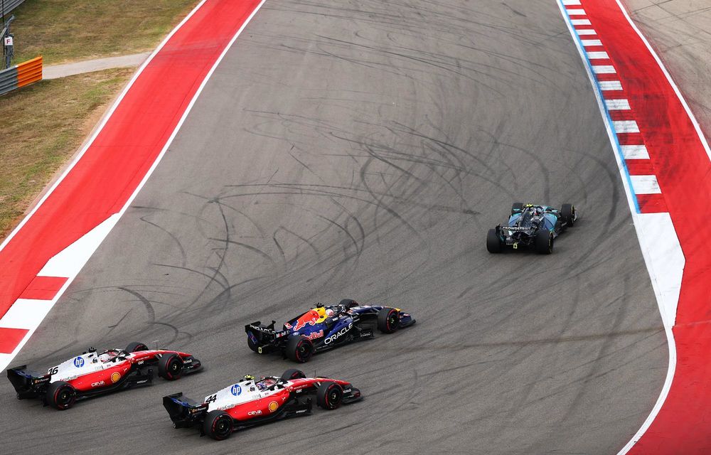 F1: Kimi Antonelli câștigă în Statele Unite. Italianul, la un pas de a deveni campion - Poza 2 F1: Kimi Antonelli câștigă în Statele Unite. Italianul, la un pas de a deveni campion - Poza 2