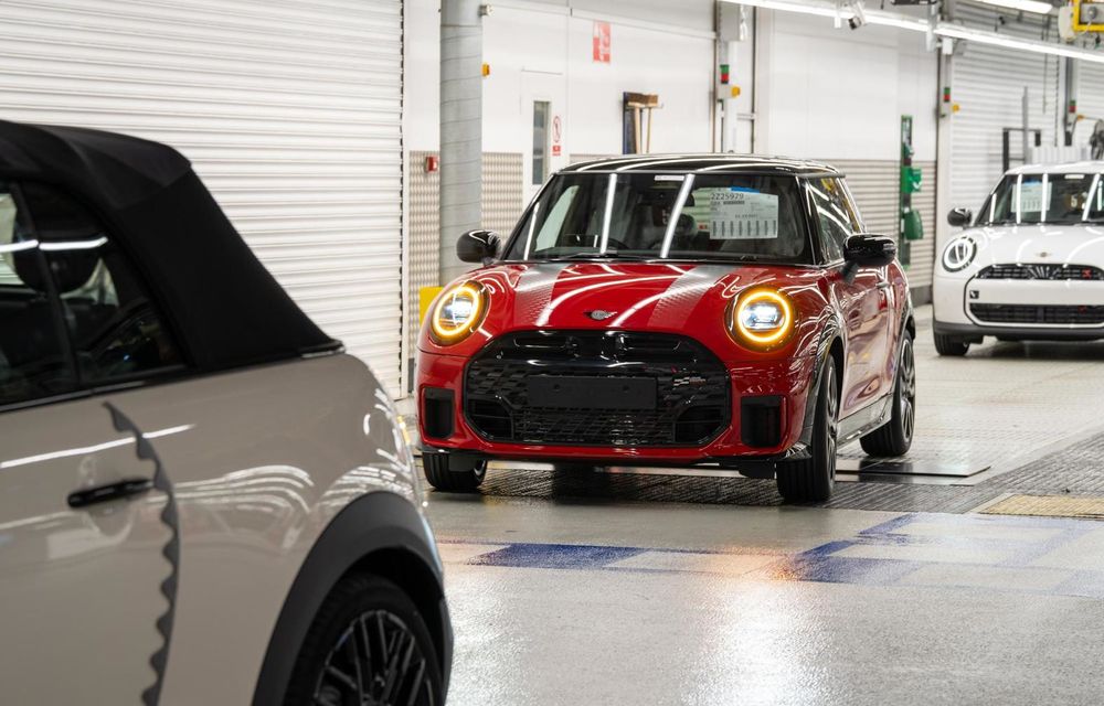 Grupul BMW: un milion de vehicule ghidate fără șofer în interiorul uzinelor - Poza 1 Grupul BMW: un milion de vehicule ghidate fără șofer în interiorul uzinelor - Poza 1