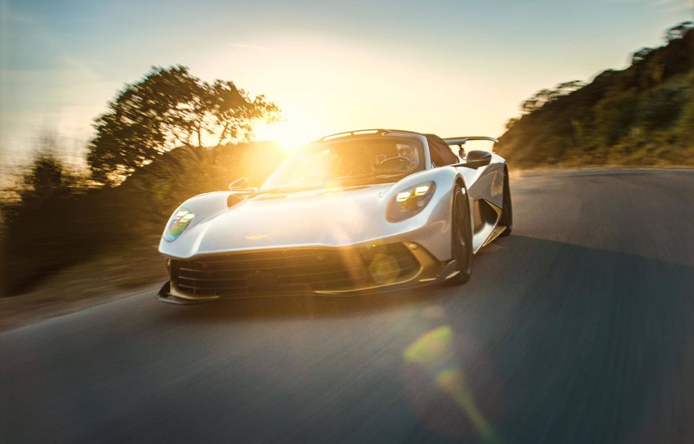 Noul Aston Martin Valhalla Spider, cel mai rapid model decapotabil al mărcii - Poza 2 Noul Aston Martin Valhalla Spider, cel mai rapid model decapotabil al mărcii - Poza 2