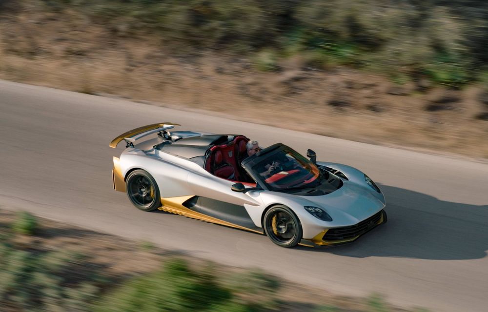 Noul Aston Martin Valhalla Spider, cel mai rapid model decapotabil al mărcii - Poza 5 Noul Aston Martin Valhalla Spider, cel mai rapid model decapotabil al mărcii - Poza 5