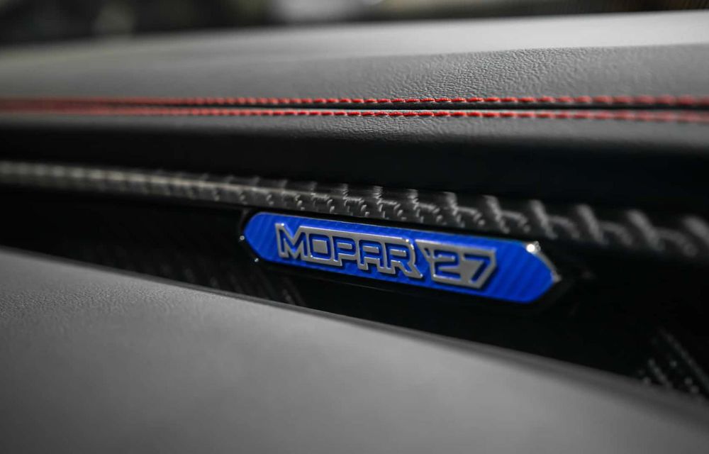 Dodge Charger primește o ediție specială Mopar, produsă în doar 270 de exemplare - Poza 2 Dodge Charger primește o ediție specială Mopar, produsă în doar 270 de exemplare - Poza 2