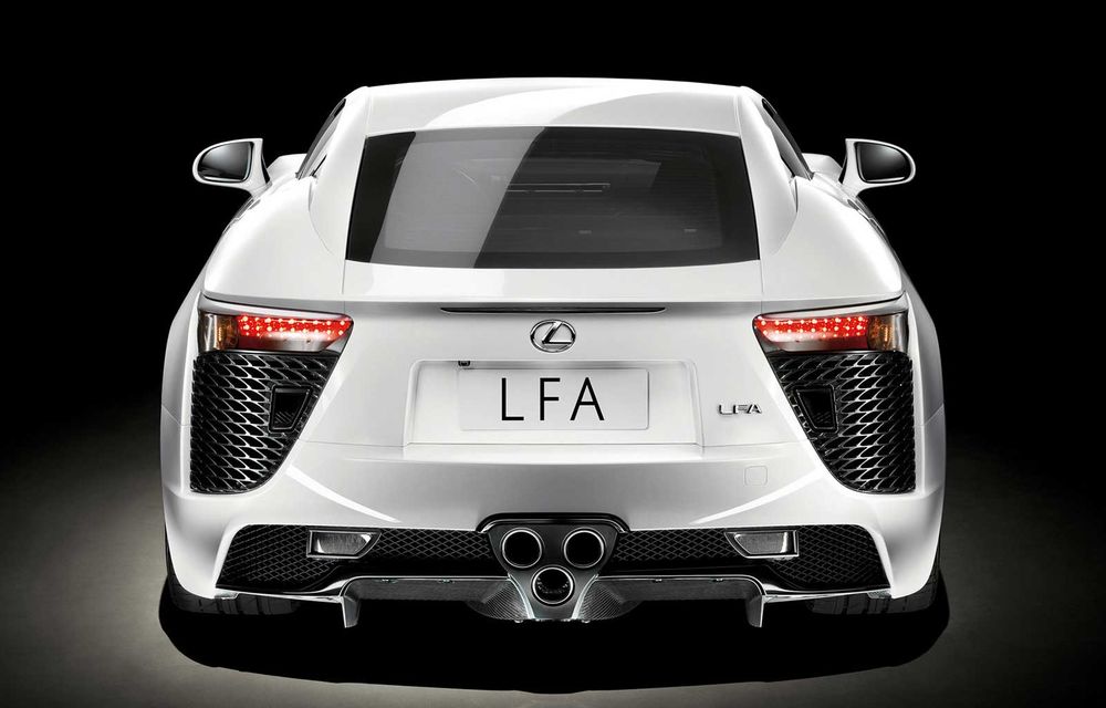 La cinci ani de la finalizarea producției, încă mai există 12 exemplare Lexus LFA nevândute - Poza 2