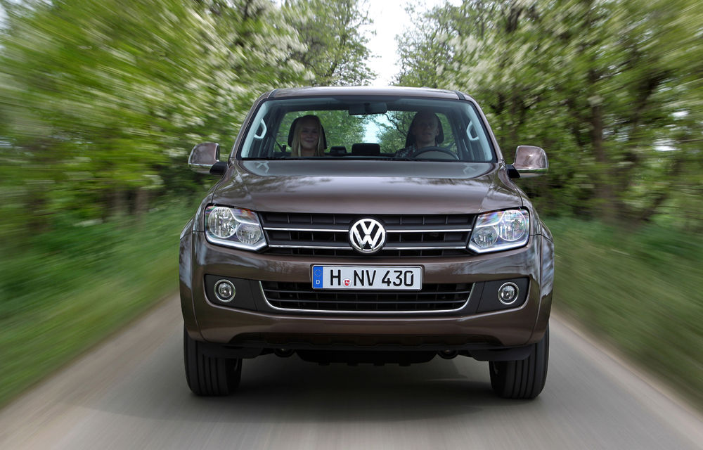 Volkswagen Amarok primeşte motoare mai puternice şi alte noutăţi pentru generaţia 2013 - Poza 2