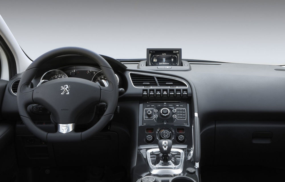 Peugeot 3008 HYbrid4 a fost actualizat pentru a obţine un consum mai mic - Poza 2