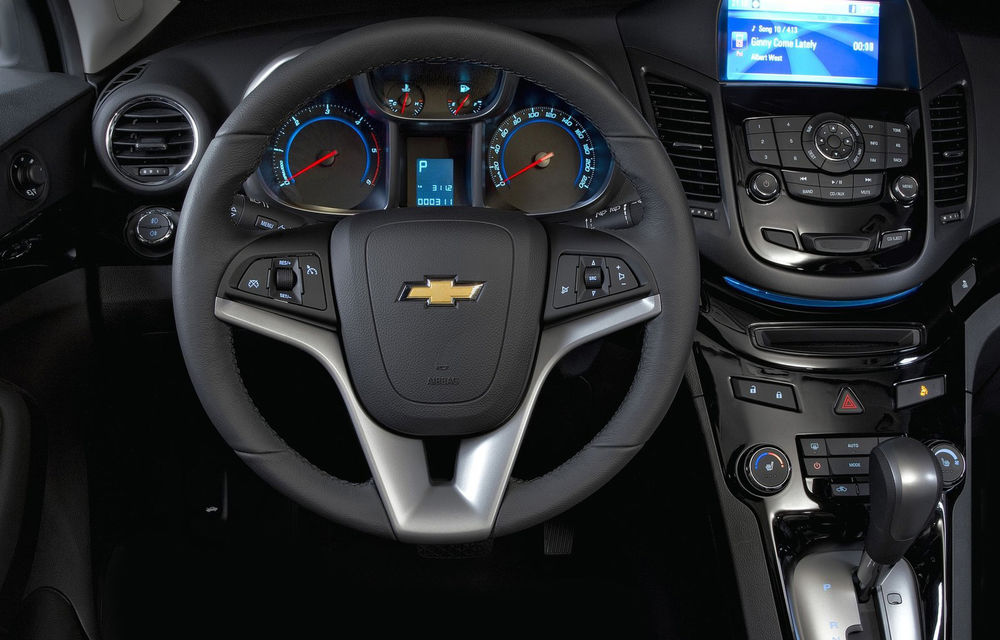 Chevrolet a lansat la Paris Spark facelift, Orlando Turbo şi noul Trax - Poza 2