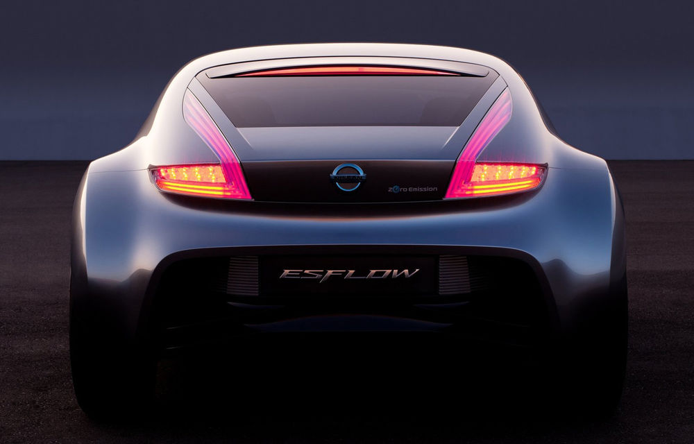 Nissan aduce la Tokyo un model sport inspirat de conceptul Esflow - Poza 2