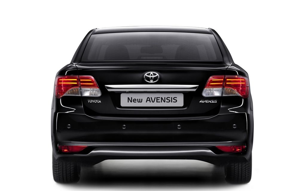 Toyota l-ar putea înlocui pe Avensis cu un model hibrid - Poza 2