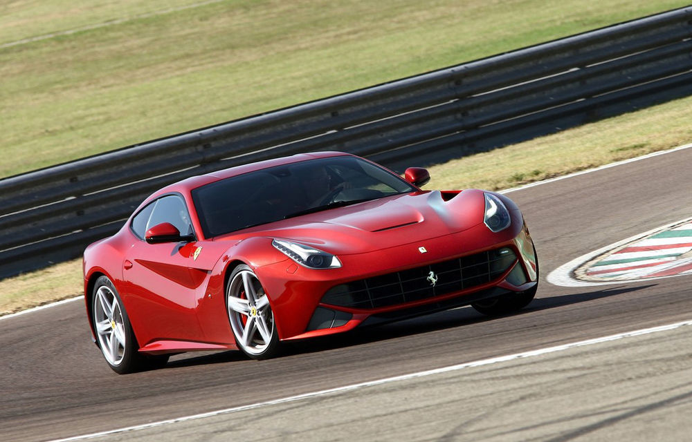 Ferrari F12 Berlinetta este ”Supercarul anului 2012” pentru Sunday Times - Poza 2