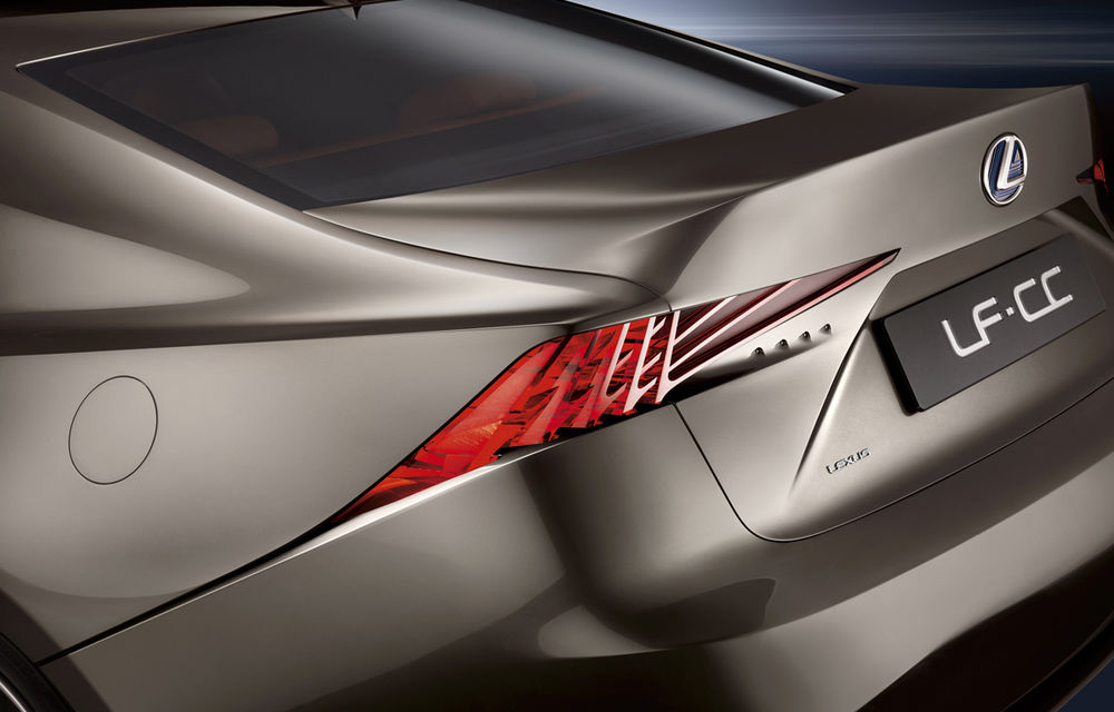 Viitorul Lexus IS se lansează anul viitor cu designul conceptului LF-CC - Poza 2