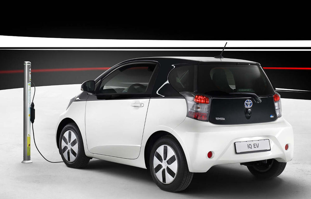 Toyota iQ EV debutează la Salonul Auto de la Paris - Poza 2