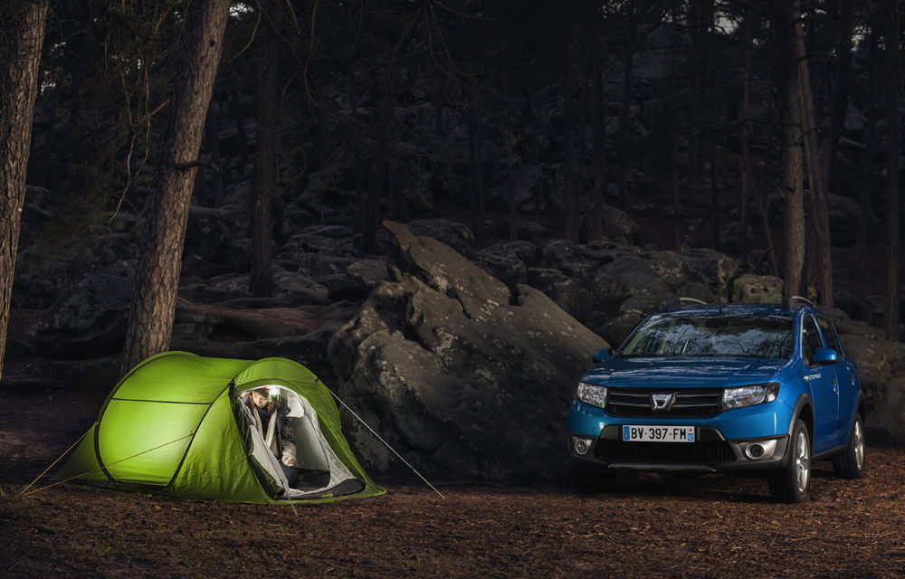 Dacia a adus trei premiere la Paris: Logan, Sandero şi Sandero Stepway - Poza 2