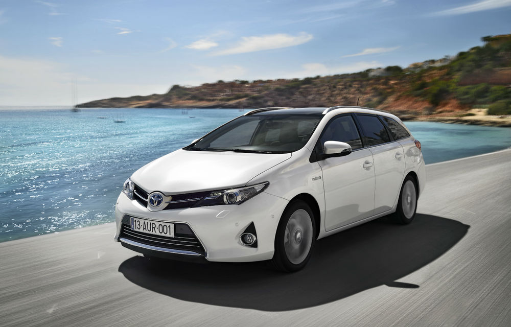 Preţuri Toyota Auris break în România: start de la 16.967 euro - Poza 2