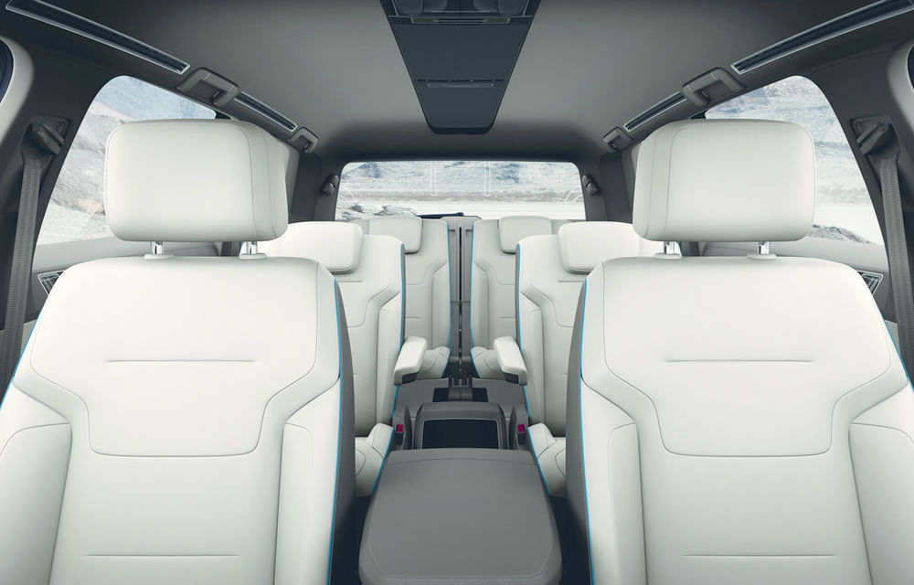 Gata de testare: Volkswagen a prezentat prima imagine a viitorului SUV cu șapte locuri - Poza 2