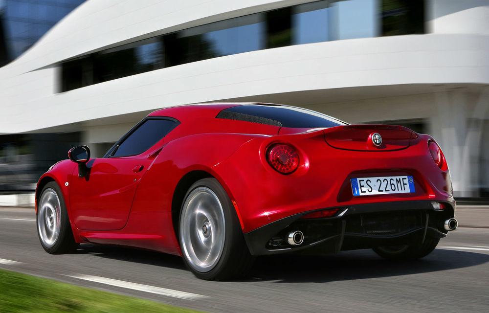 Şeful de produs al lui Alfa Romeo 4C: &quot;Porsche Cayman e o maşină frumoasă, dar te simţi ca-ntr-un VW Golf&quot; - Poza 2