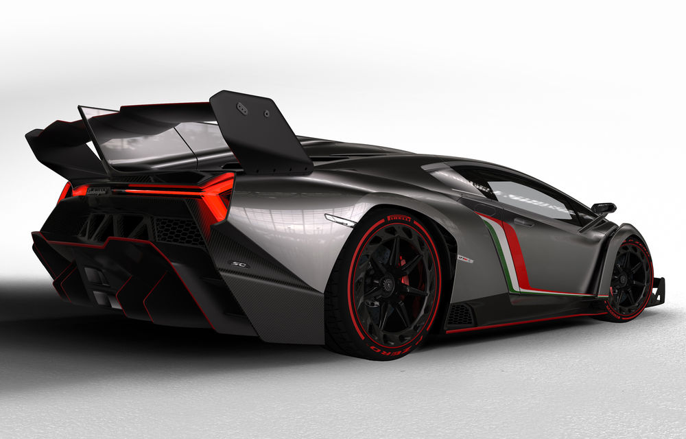 Lamborghini: &quot;Vom construi şi o versiune Roadster a lui Veneno&quot; - Poza 2