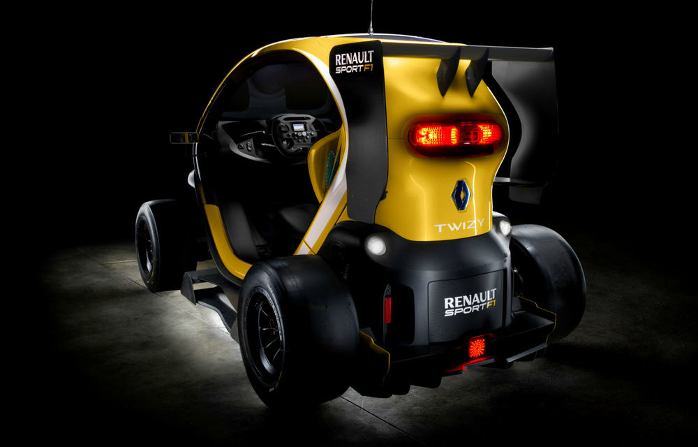 Twizy Renault Sport F1 Concept, surpriza electrică a francezilor - Poza 2