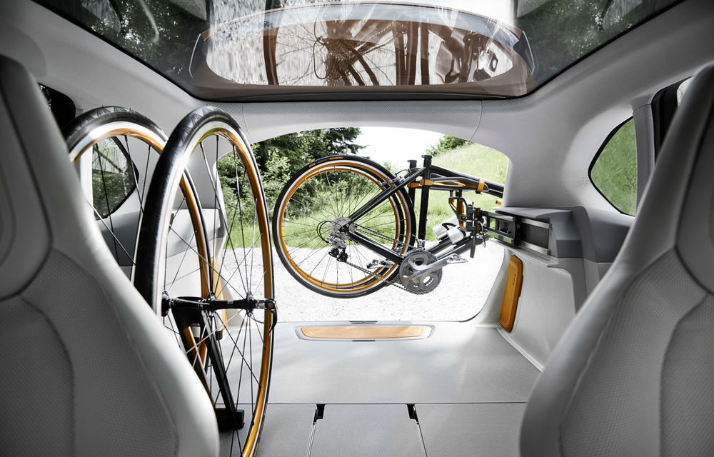 BMW Active Tourer Outdoor Concept anunţă un viitor monovolum de aventură cu tracţiune faţă - Poza 2