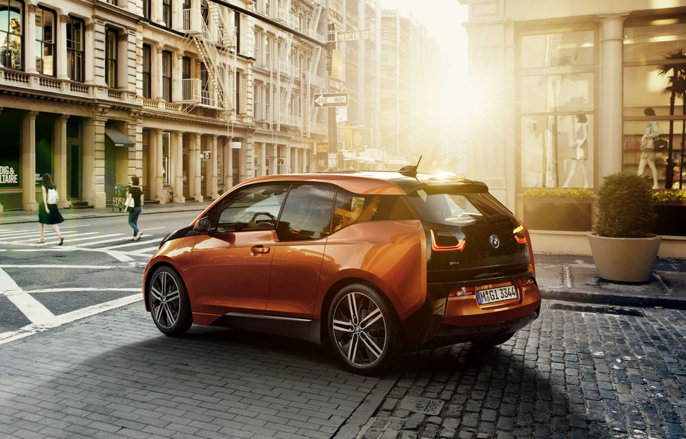 BMW ia în considerare creşterea producţiei lui i3 datorită cererii peste aşteptări - Poza 2