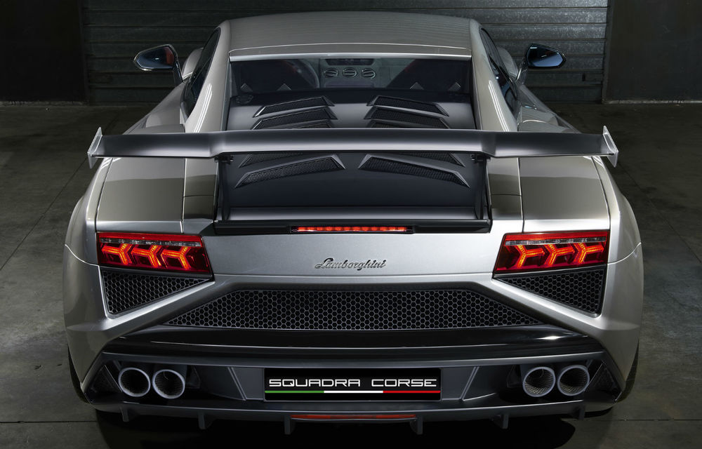 Lamborghini Gallardo LP 570-4 Squadra Corse este vedeta mărcii italiene la salonul german - Poza 2