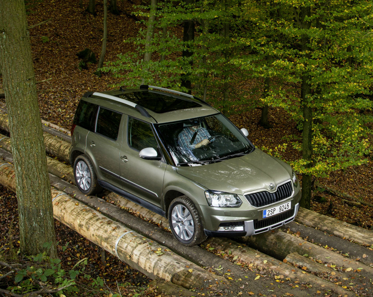 Йети цвет. Шкода Йети 2023. Skoda Yeti 2018. Шкода Йети новая. Новая Шкода Йети 2023.