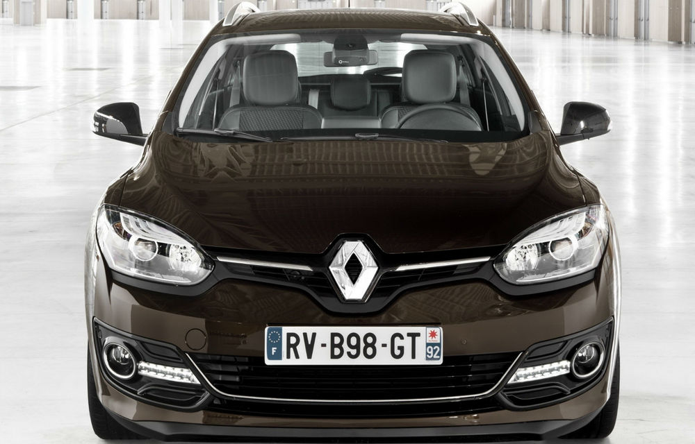 Renault Megane facelift a fost lansat în România alături de noul format de showroom - Poza 11