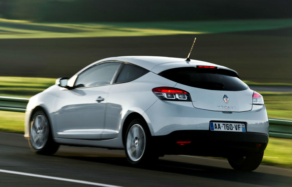 Preţuri Renault Megane facelift în România: plecare de la 14.100 de euro pentru 1.6 benzină de 110 CP - Poza 2
