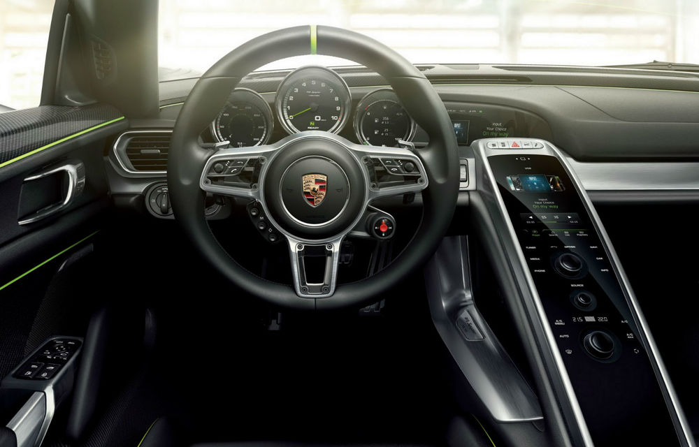 Porsche a umplut lista de comenzi a lui 918 Spyder şi confirmă succesorul acestuia - Poza 2